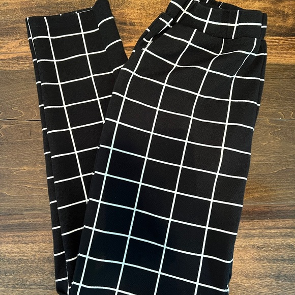 SHEIN Pants - Final Price-Shein Polyester Grid Patter Pants - Bundle Sale!!